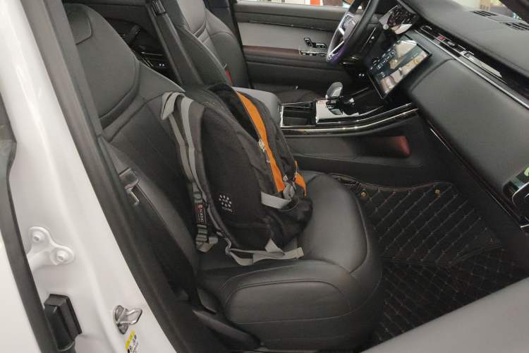 Used Land Rover Range Sport 2024 360 PS S Right Front Seat