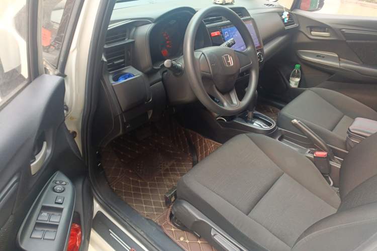 Used Honda Fit 2016 1.5L LX CVT Comfort Model Driver Seat