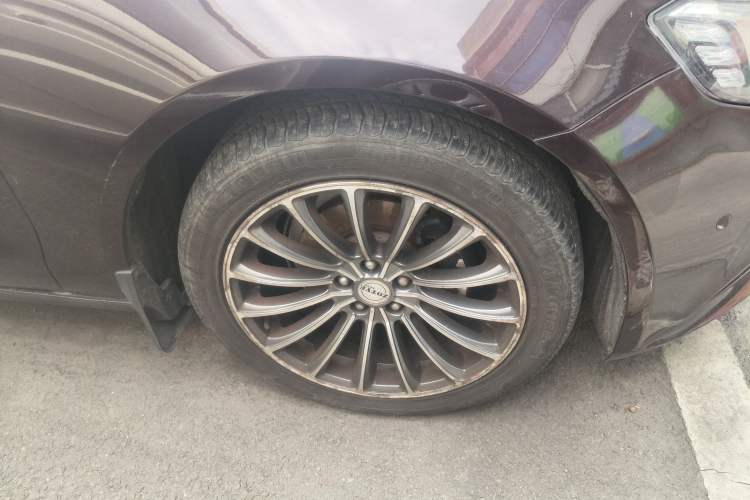 Used Zotye Z700 2016 1.8T DCT Prestige Edition
