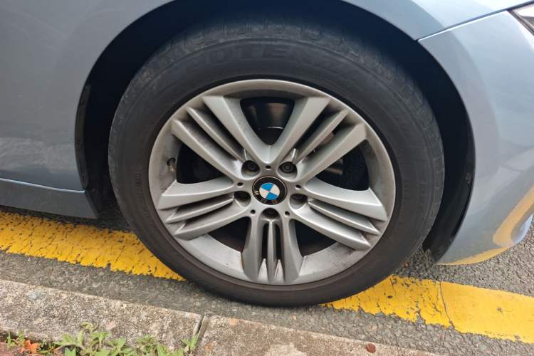 Used BMW 3 Series 2013 320i Sport Edition
