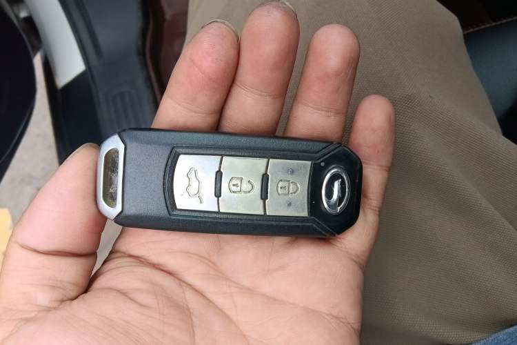 Used GAC Trumpchi GS3 2019 235T Automatic Elite Edition Vehicle Key