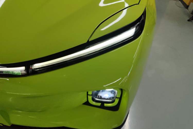 Used Geometry E Firefly 2022 401KM Lightning Tiger 4-Seater
