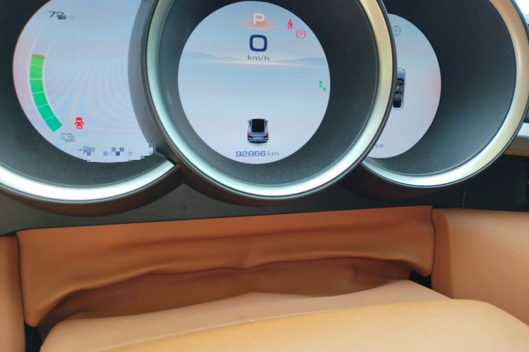 Used ORA Lightning Cat 2022 555 km Luxury Edition
