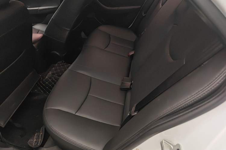 Used Roewe 360 2018 PLUS 1.5L Automatic Luxury Edition Left Rear Seat