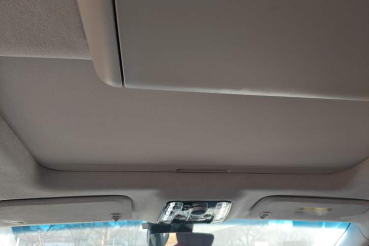 Used Buick Century 2023 2.0T Six-Seater Yinshi Edition