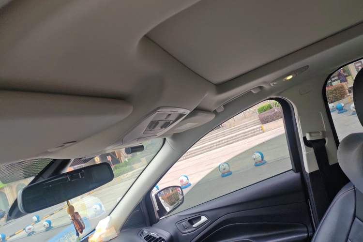 Used Ford Kuga 2017 EcoBoost 180 Two-Wheel-Drive Tiger Leap Model