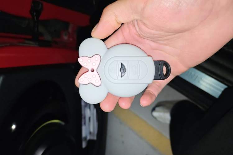 Used MINI MINI 2022 Updated 1.5T COOPER Classic Edition Five-Door Version
