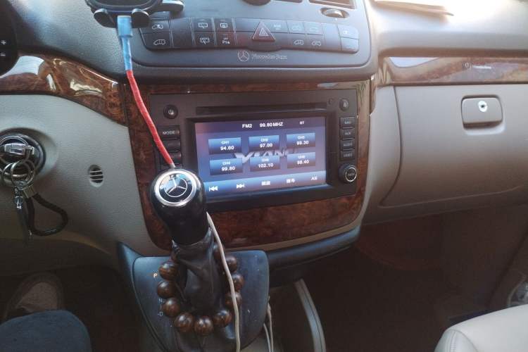 Used Mercedes-Benz Viano 2013 3.0L Navigator Edition Audio And AC Panel