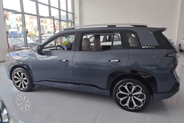 Used AION V 2024 Aion Tyrannosaurus 650 LiDAR Edition Exterior 3