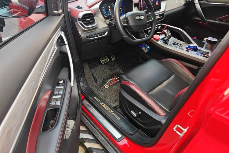 Used Geely Auto Coolray 2019 Sport Model 260T DCT Battle China V Standard