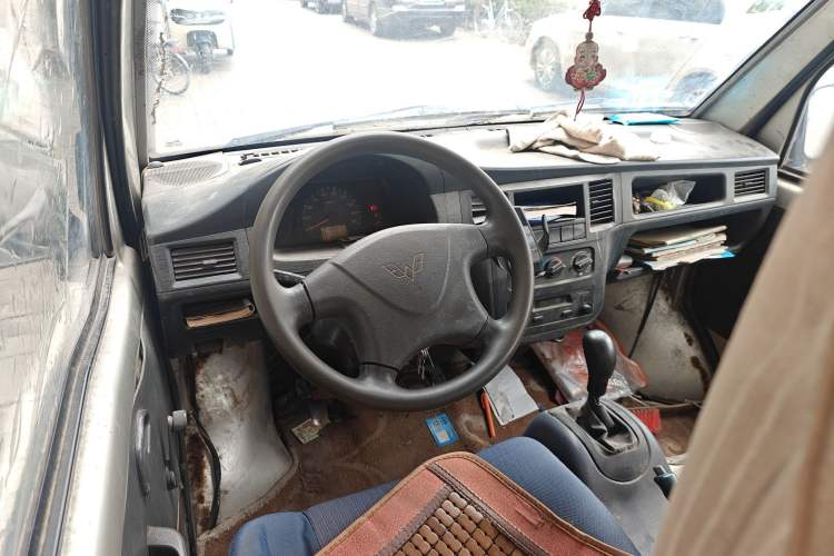 Used Wuling Zhiguang 2010 1.0L Liye Edition