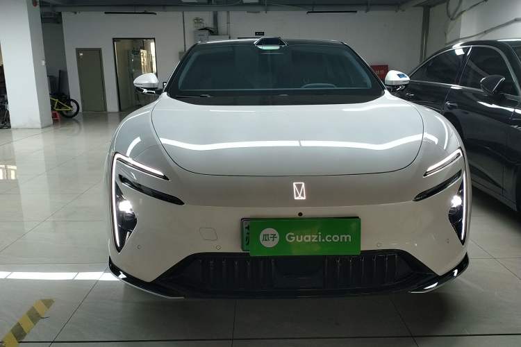 Used Avatr 06 2025 Max All-Electric Version Front