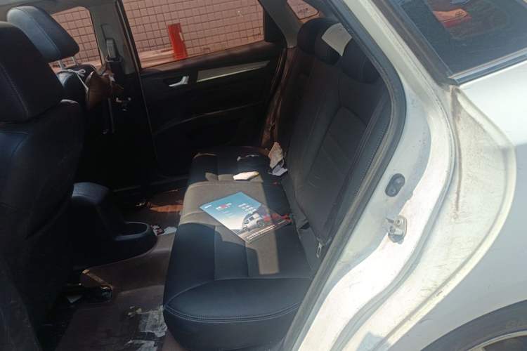 Used Bestune B30 2016 1.6L manual luxury version
