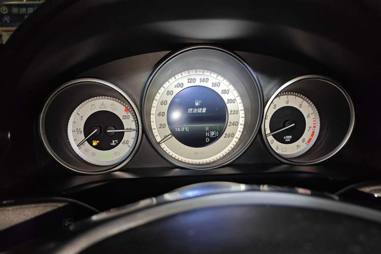 Used Mercedes-Benz E-Class 2016 E 200 Coupe Dynamic Edition
