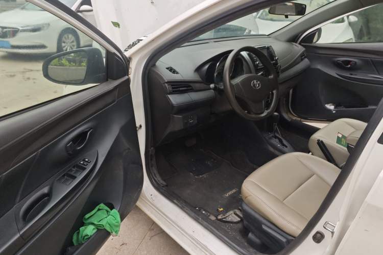 Used Toyota Vios 2014 1.5L Automatic ZhiZhen Edition Driver Seat