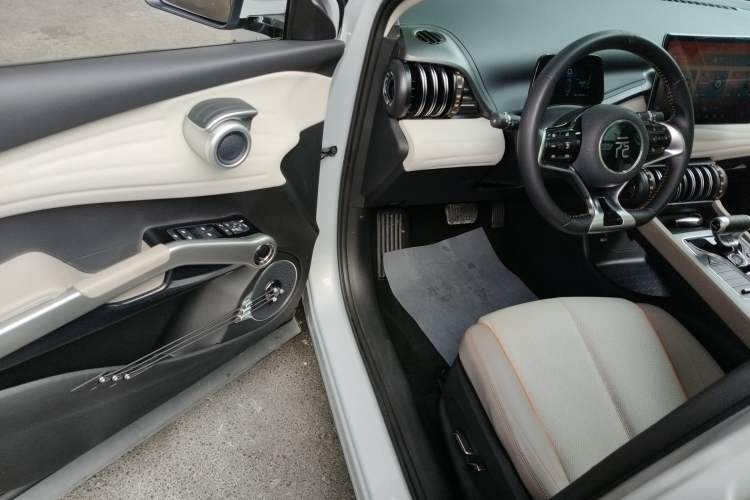 Used BYD Yuan PLUS 2023 Champion Edition 430KM Superior Model Driver Seat