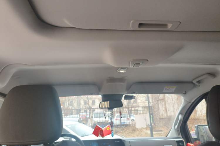 Used Ford Tourneo Custom 2023 2.0T Automatic Prestige Edition Headliner