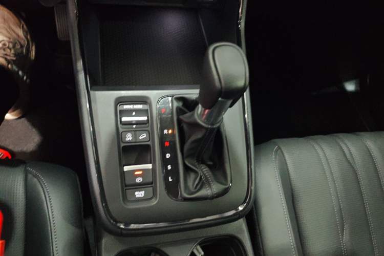 Used Honda Breeze 2023 240TURBO Two-Wheel-Drive Luxury Edition 5 Seats