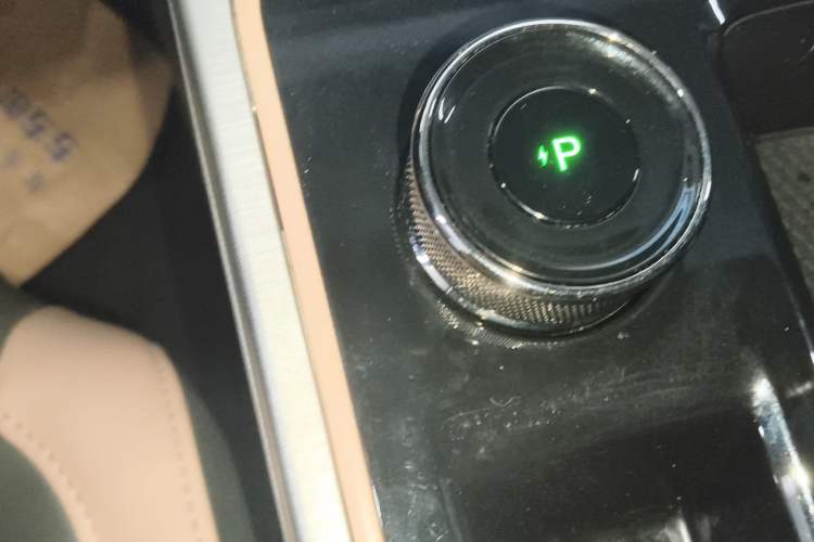 Used AION Y 2022 70 Intelligent Edition Lithium Iron Phosphate
