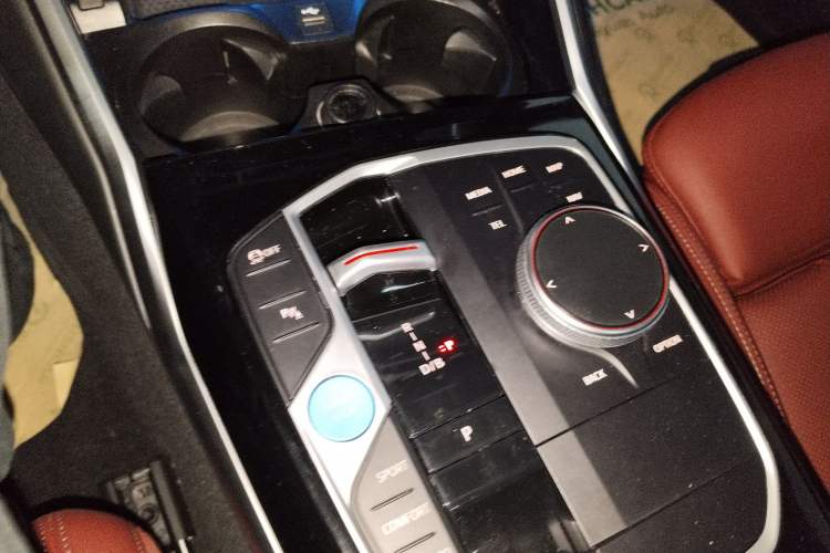 Used BMW i3 2024 eDrive 35 L
