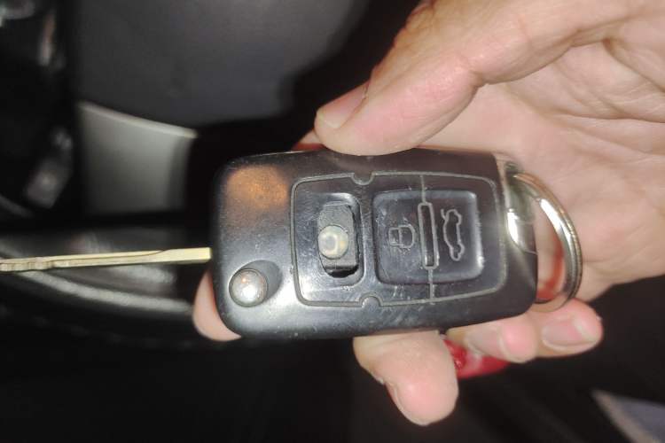 Used Geely Auto Classic Emgrand 2013 Hatchback 1.5L Manual Luxury Model