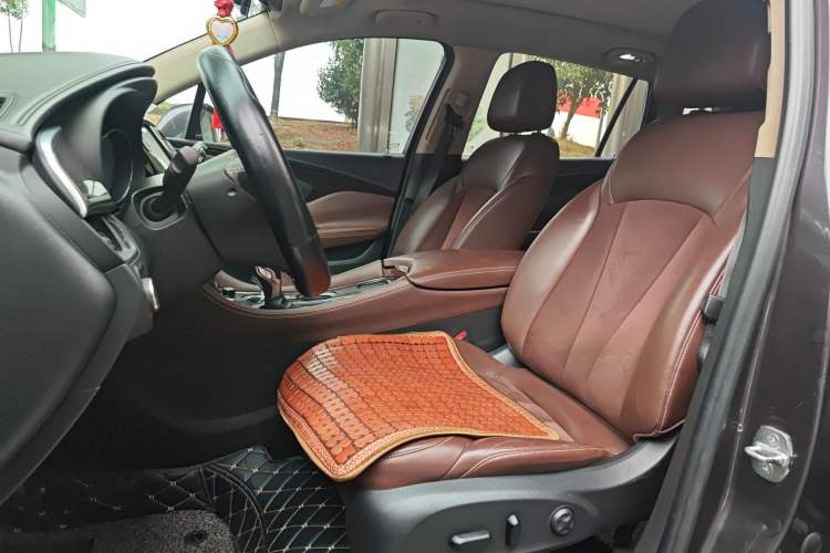 Used Buick Envision 2016 20T Two-Wheel-Drive Elite Model
