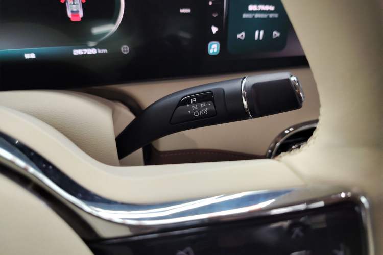 Used ORA Ballet Cat 2023 401 km Luxury Version
