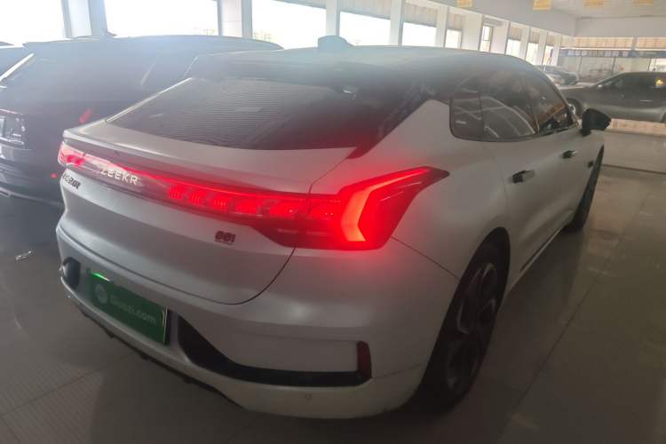Used Zeekr 001 2021 Ultra-Long Range Single-Motor WE Edition Rear Right 45 Deg