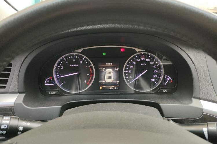 Used Geely Auto Emgrand GT 2015 1.8T Flagship Model
