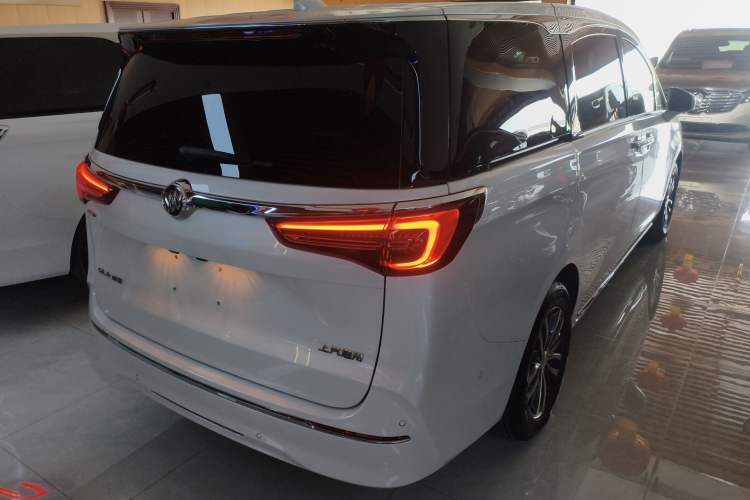 Used Buick GL8 2023 ES Lu Zun Deluxe Model