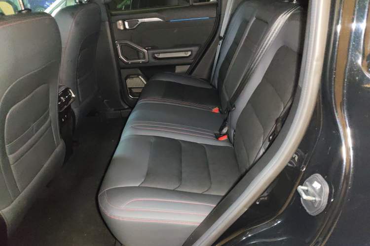 Used JETOUR Shanhai Traveler C-DM 2024 C-DM 208KM Mountain & Wilderness Edition
