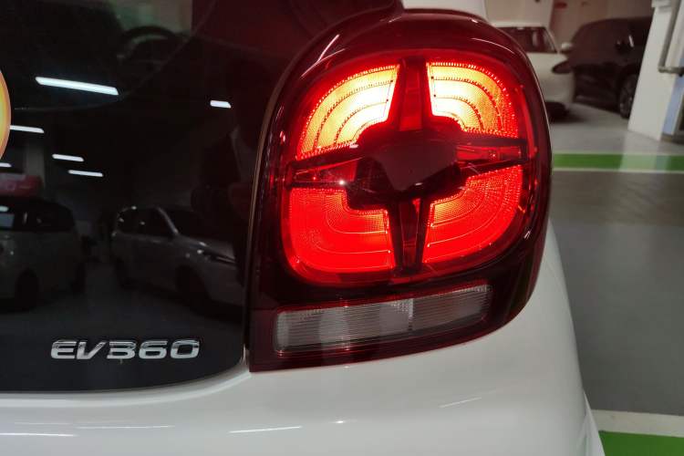 Used Roewe Clever 2022 311km QiQi BoBo Edition Exterior 3