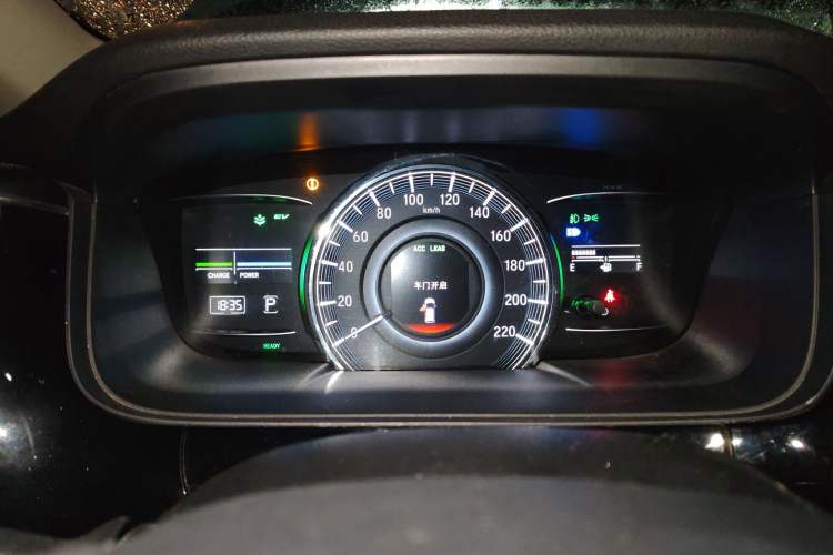 Used Honda Elysion 2019 2.0L Hybrid Luxury Edition
