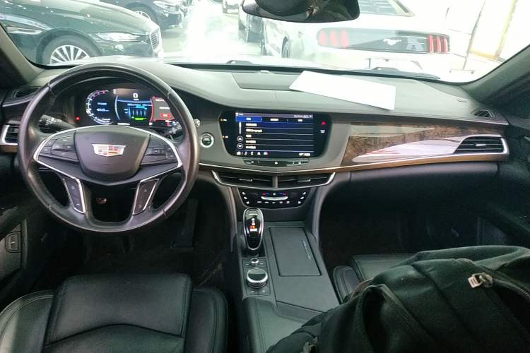 Used Cadillac CT6 2021 28T Luxury Version