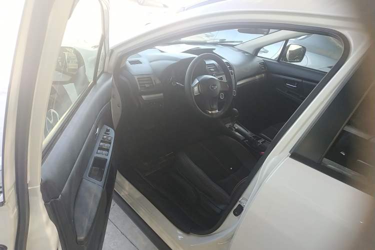 Used Subaru XV 2014 2.0i Comfort Edition Driver Seat