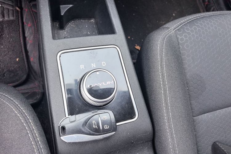 Used Dayun Yuehu 2022 300 Standard Edition Gear Lever