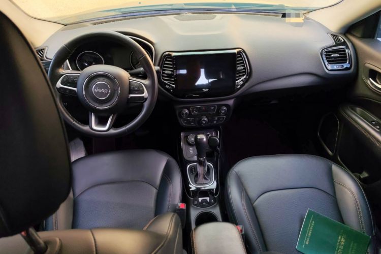 Used Jeep Compass 2019 220T Automatic Family Enjoyment Four-Wheel Drive Edition
