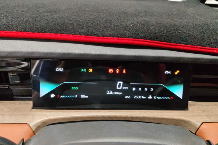 Used JETOUR Dashing 2025 1.5T DCT Luxury Edition