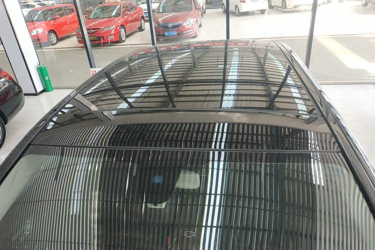 Used Mercedes-Benz E-Class 2020 E 300 L Stylish Model Roof