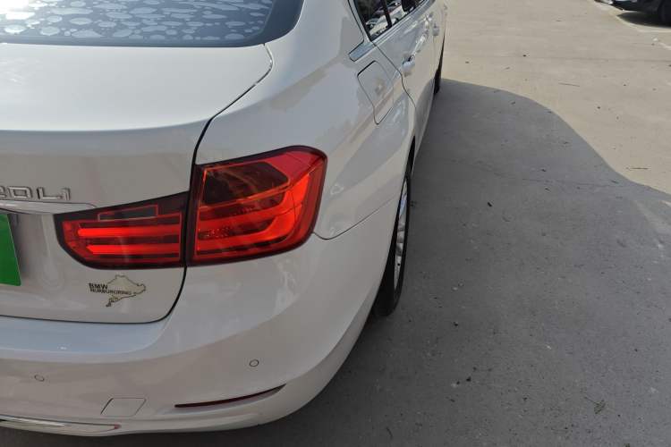 Used BMW 3 Series 2015 320Li Luxury Edition Fashion Model
