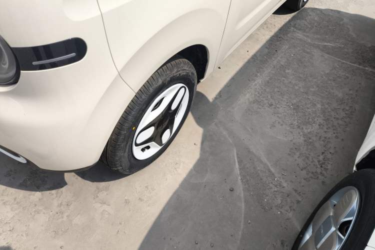 Used Geely Galaxy Panda 2025 210 km – Yuanqi Bear