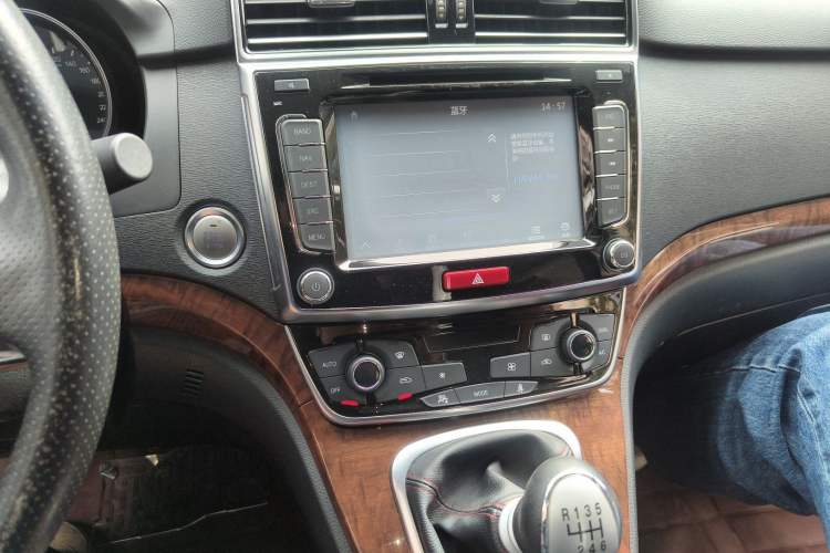 Used Haval H6 2015 Revised Version Sport Edition 1.5T Manual 4x4 Elite Trim