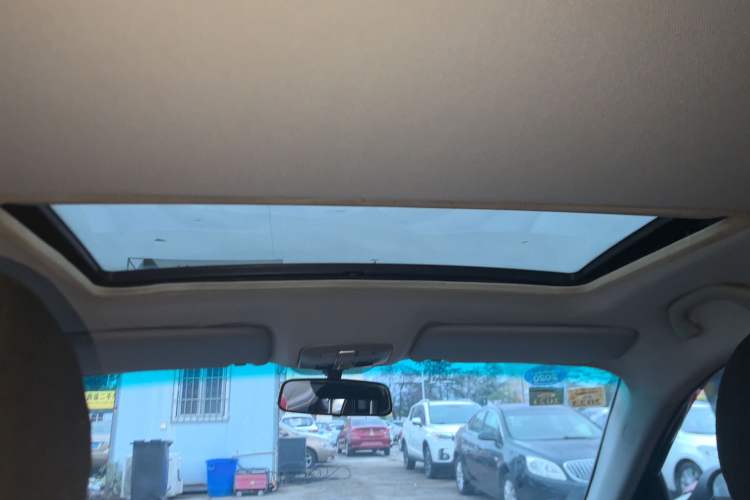 Used Brilliance V5 2014 1.5T Automatic Two-Wheel Drive Sport Model