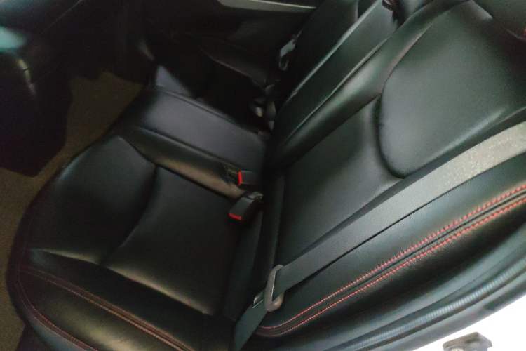 Used Hyundai Elantra (5th Generation / Langdong) 2015 1.6L Automatic Leading Model Left Rear Seat