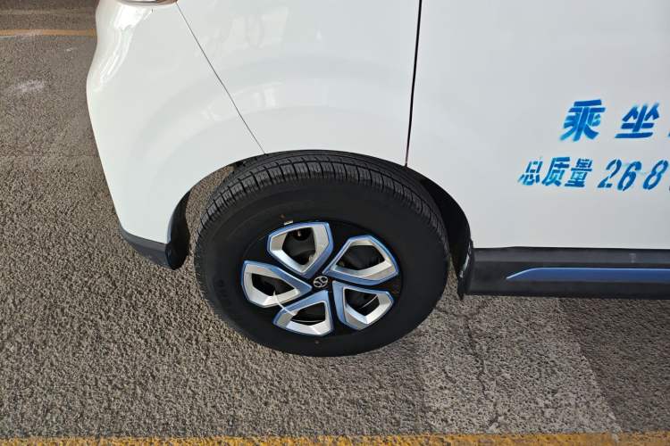 Used BAIC Changhe EV5 2019 210KM range version