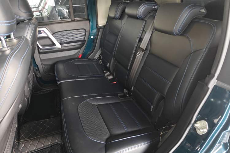 Used BAIC Off-Road BJ40 2020 2.0T Automatic Four-Wheel Drive Urban Hunter Edition Prestige Version