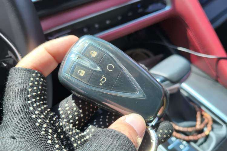 Used Changan CS75 PLUS 2020 1.5T Automatic Luxury Version
