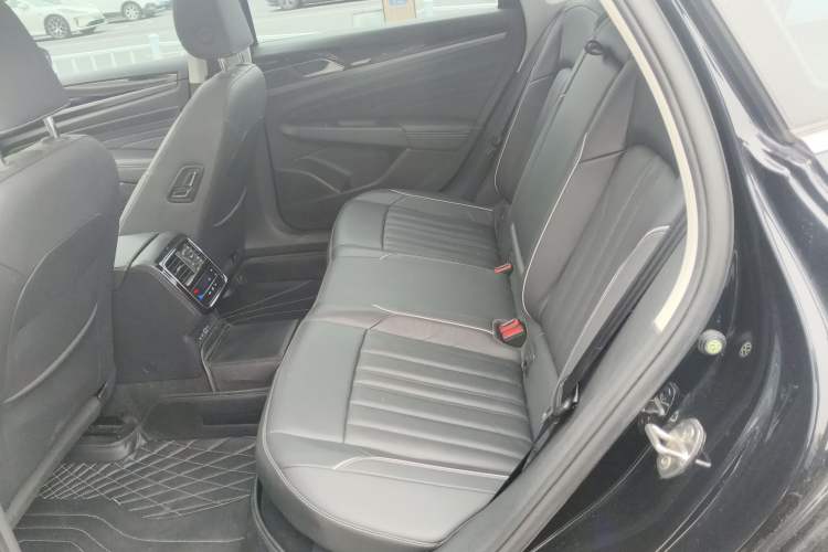 Used Volkswagen Passat 2022 330TSI Starry Elite Edition