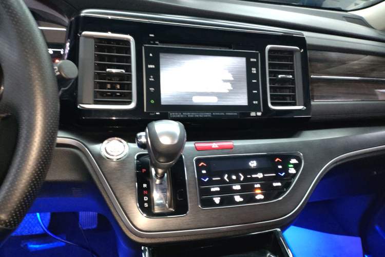 Used Honda Elysion 2016 2.4L Supreme Edition