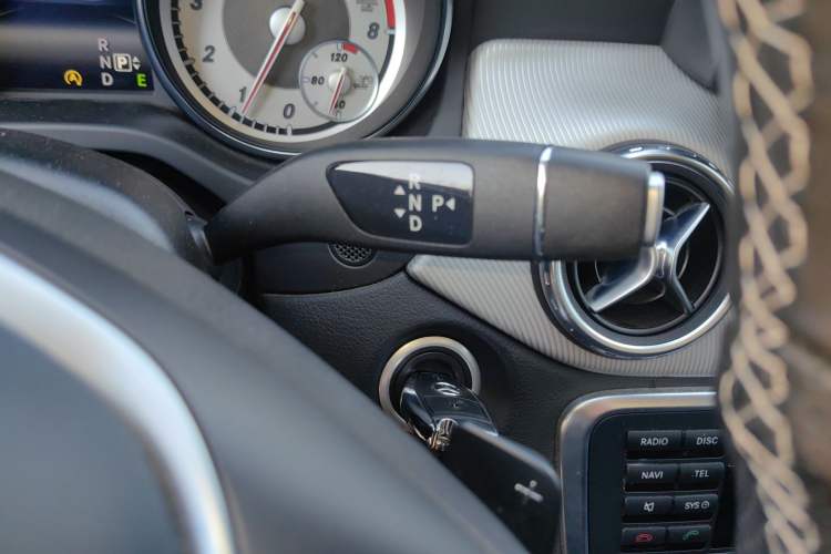 Used Mercedes-Benz GLA 2015 GLA 220 4MATIC Fashion Model